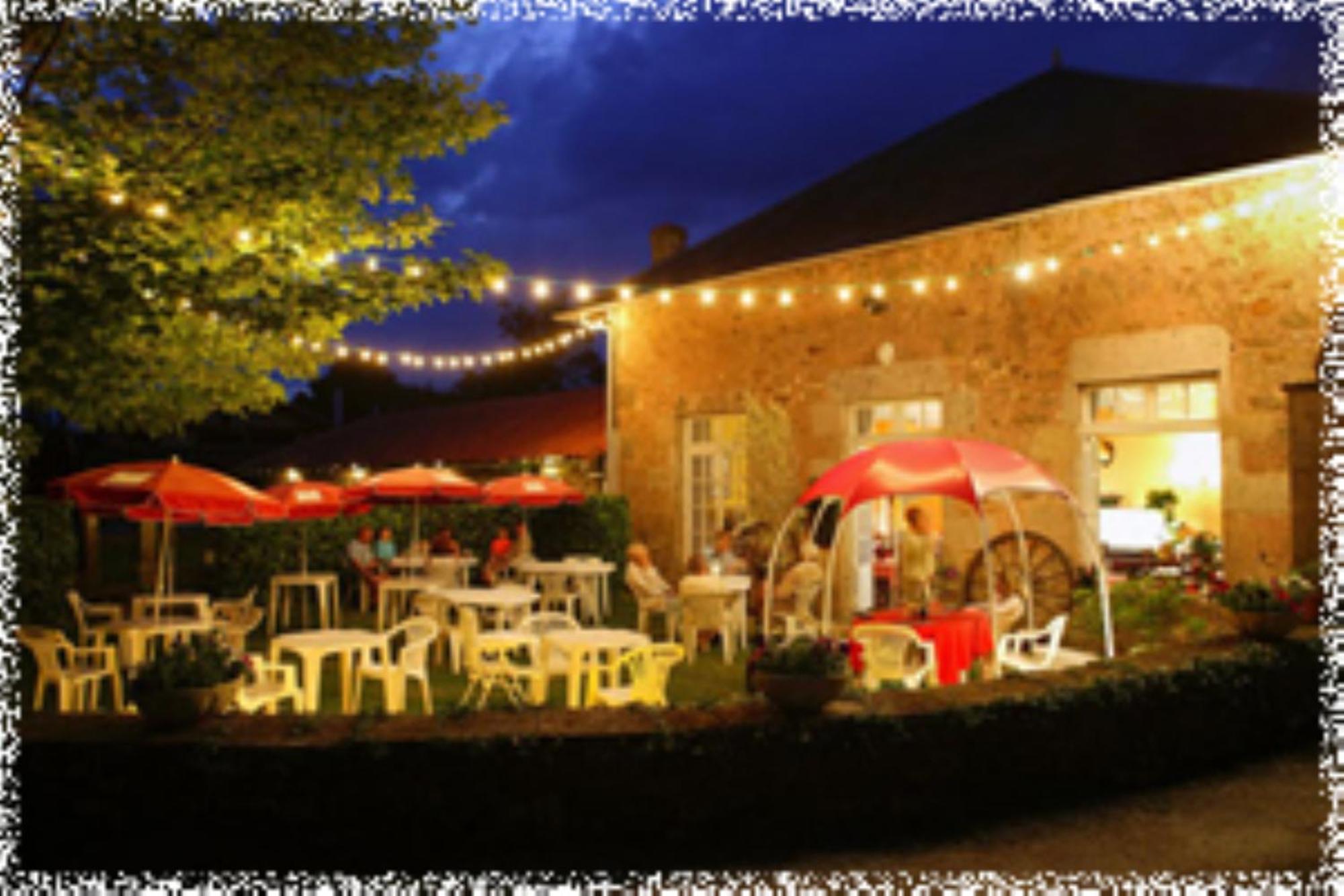 Hotellerie De Plein Air Camping Leychoisier Bonnac-la-Cote Luaran gambar